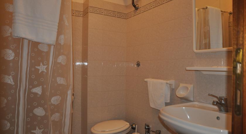 Hotel Terme Di San Vittore Genga  Værelse billede
