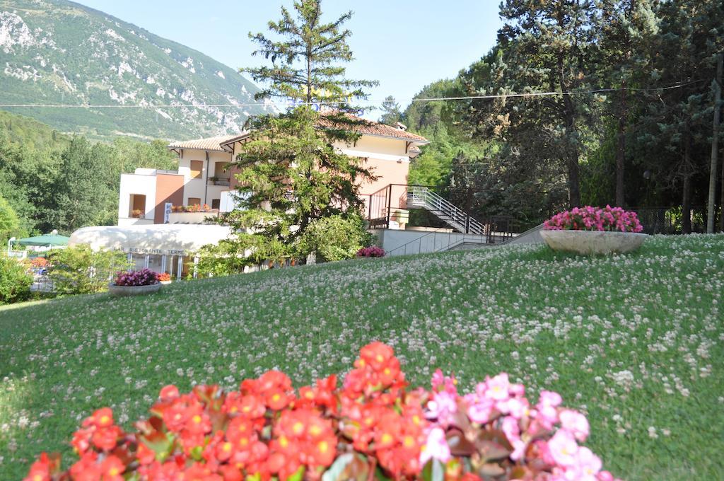 Hotel Terme Di San Vittore Genga  Eksteriør billede