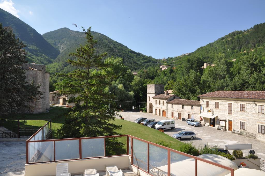Hotel Terme Di San Vittore Genga  Eksteriør billede