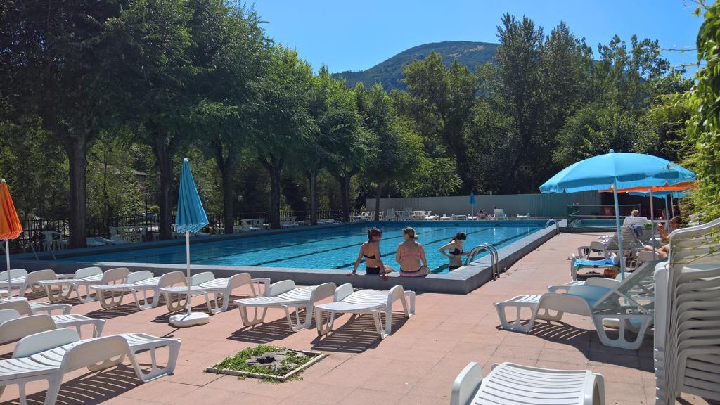 Hotel Terme Di San Vittore Genga  Eksteriør billede