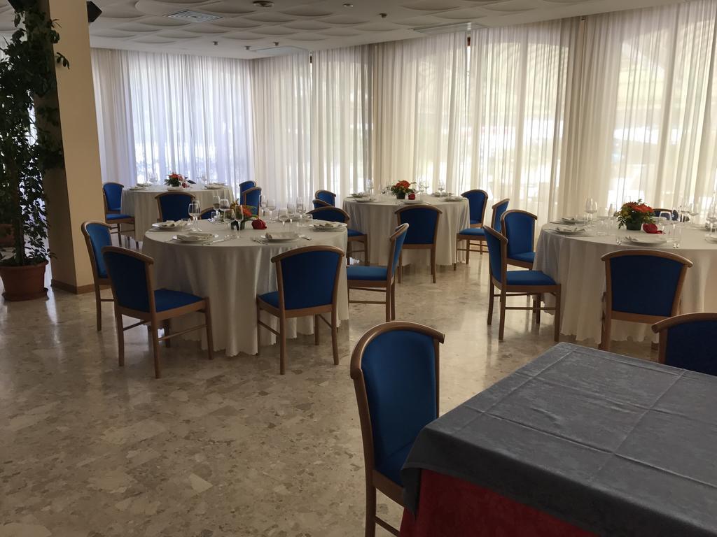 Hotel Terme Di San Vittore Genga  Eksteriør billede