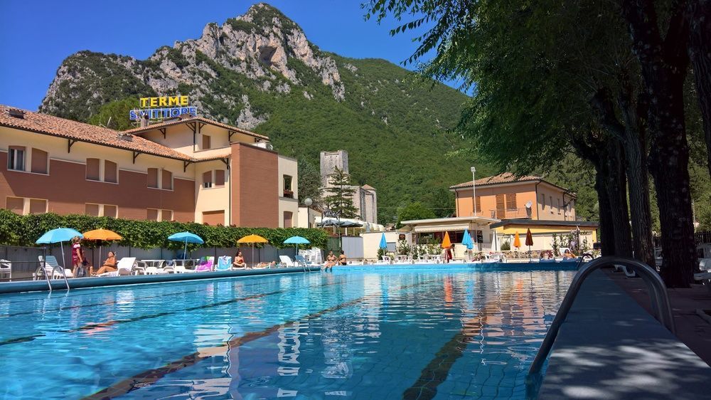 Hotel Terme Di San Vittore Genga  Eksteriør billede